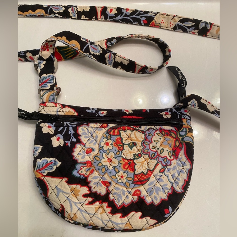Vera Bradley Crossbody Bags - Picture 9 of 9